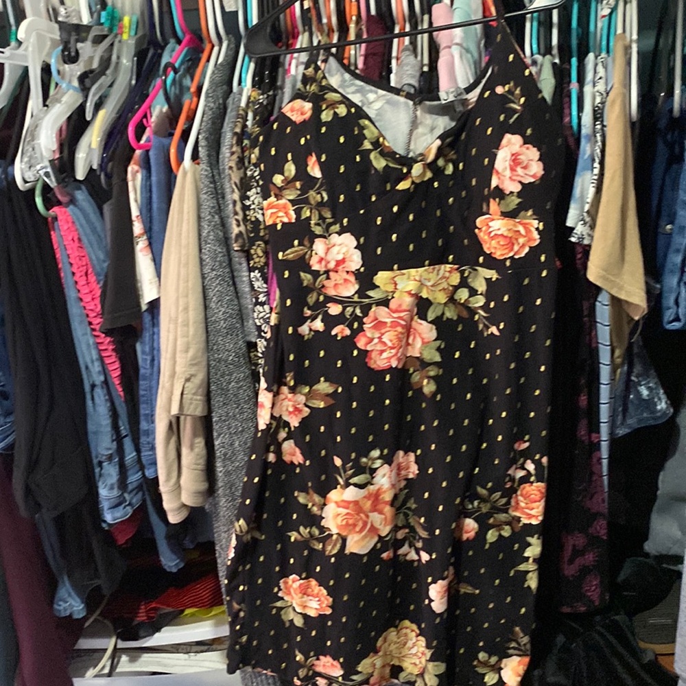 This drees is a XL and i got it from ross about 2 years ago